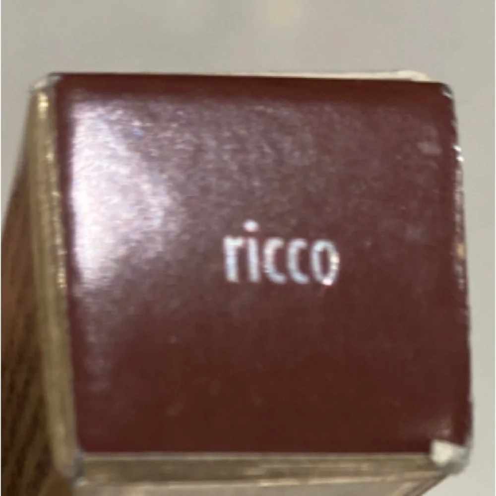 Stila Liquid Lipstick Ricco in Deep Burgundy - Picture 5 of 7